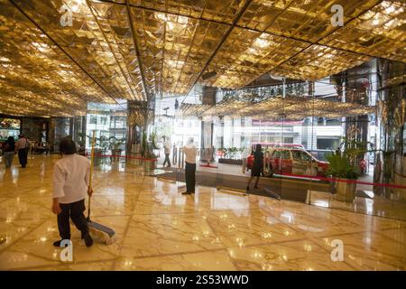 Lantau, Hongkong, China - 2007. Juni 20: Lobby im Kowloon Hotel, Kowloon, Hongkong Stockfoto
