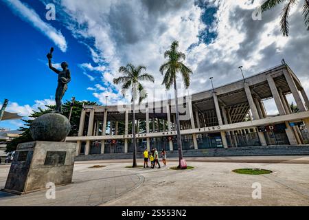 Bei der Eröffnung für die Weltmeisterschaft 1950 war es das größte Stadion der Welt. Mehr als 200.000 Leute schossen sich ein, um das letzte Spiel – den Mo – zu sehen Stockfoto