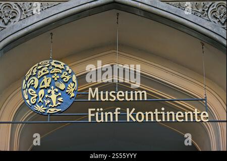 Das Museum Fuenf Kontinente, früher Staatliches Museum für Voelkerkunde, wurde 1862 in München, Oberbayern, Bavar gegründet Stockfoto