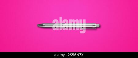 Metallstift aus Stahl isoliert auf rosafarbenem Hintergrund. Metallstift isoliert auf rosa Hintergrund Stockfoto
