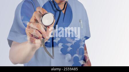 Doppelbelichtung von smart Docotr mit Pillen, Tabletten und Drogen aus Flasche gießen Stockfoto