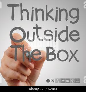 Hand zieht Tellerrand den als Konzept Stockfoto