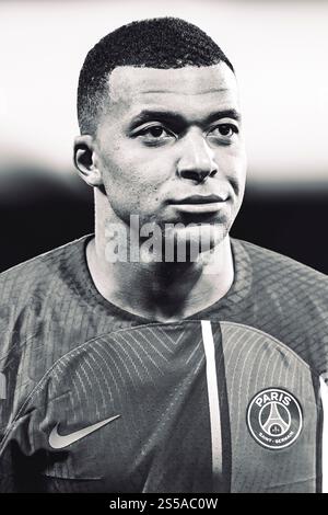 Parc des Princes Stadion in Paris (Frankreich), 10. März 2024: Fußballspieler Kylian Mbappe spielt für Paris Saint Germain, PSG, während eines Ligaspiels Stockfoto