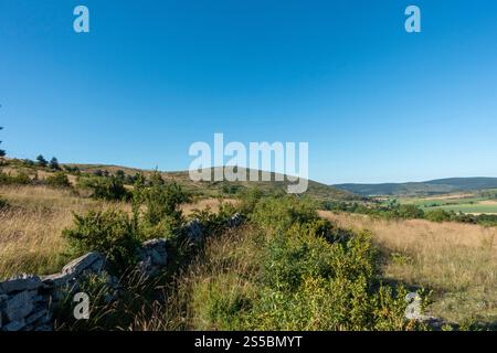 MAS-Saint-Chély (Südfrankreich): Landschaft der Causse Méjean, ein Kalksteinplateau Stockfoto