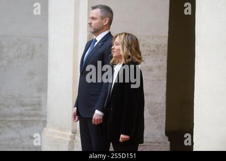 Italien, Rom, 14. Januar 2025 : Premierminister Giorgia Meloni empfängt Peter Pellegrini, Präsident der Slowakischen Republik Foto © Stefano Carofei/Sintesi/Alamy Live News Stockfoto