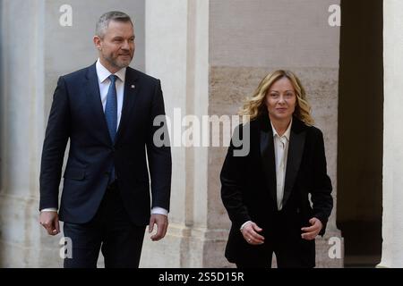 Italien, Rom, 14. Januar 2025 : Premierminister Giorgia Meloni empfängt Peter Pellegrini, Präsident der Slowakischen Republik Foto © Stefano Carofei/Sintesi/Alamy Live News Stockfoto