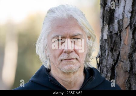 Rom, Italien, 14. Januar 2025 - Tommaso Ragno nimmt an einem Fotobesuch für den Film „Luce“ in Casa del Cinema - Villa Borghese in Rom Teil. Credits: Luigi de Pompeis/Alamy Live News Stockfoto