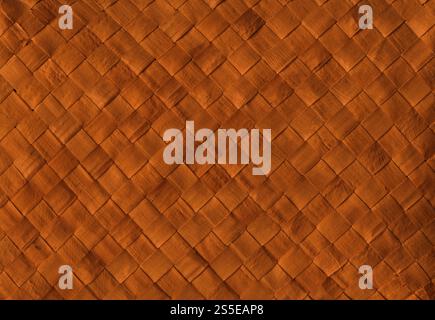 Braune, gewebte Bambusmatte. Horizontales Hintergrundbild. Braune, gewebte Bambusmatte. Horizontaler Hintergrund Stockfoto
