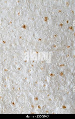 Hausgemachtes Fladenbrot türkischer Lavash Hintergrund Textur von oben. Pita-Brot. Hausgemachtes flaches Pita-Brot türkisches Lavash Hintergrund Textur von oben Stockfoto