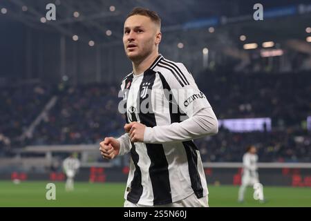 Bergamo, Italien. Januar 2025. Teun Koopmeiners von Juventus während des Spiels der Serie A im Gewiss-Stadion in Bergamo. Der Bildnachweis sollte lauten: Jonathan Moscrop/Sportimage Credit: Sportimage Ltd/Alamy Live News Stockfoto