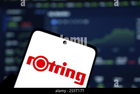 Das rotring-Logo wird auf s, Artphone angezeigt. Rotring ist ein Hersteller von technischen Zeichenwerkzeugen und Schreibgeräten Stockfoto