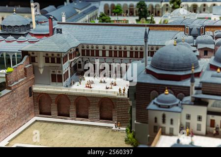 Modell von Harem vom Topkapi-Palast in Miniaturk. Istanbul Türkei - 7.12.2024 Stockfoto