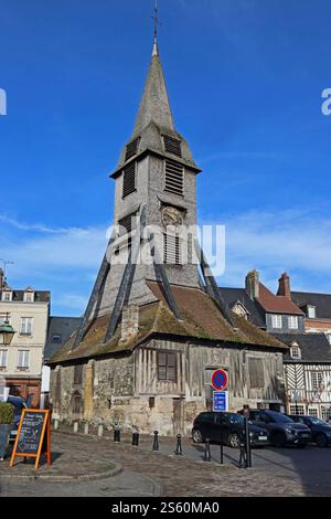 Glockenturm der St. Katharina Kirche, die größte erhaltene Holzkirche Frankreichs, Honfleur Stockfoto