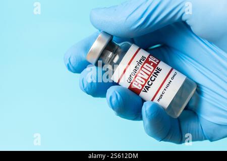 Flasche Coronavirus covid-19-Virus-Impfstoff, Gesundheitswesen und medizinisches Konzept Stockfoto