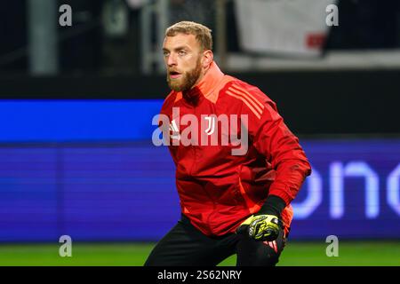 Bergamo, Italie. Januar 2025. Michele Di Gregorio (Juventus FC) während des italienischen Meisterschaftsspiels Serie A zwischen Atalanta BC und Juventus FC am 14. Januar 2025 im Gewiss Stadium in Bergamo, Italien - Foto Morgese-Rossini/DPPI Credit: DPPI Media/Alamy Live News Stockfoto