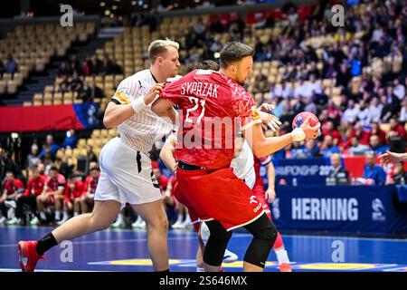 Herning, Dänemark. Januar 2025. Kamil Syprzak von der polnischen Nationalmannschaft während der IHF Männer - Handball-Weltmeisterschaft - Deutschland gegen Polen, Handballspiel in Herning, Dänemark, 15. Januar 2025 Credit: Independent Photo Agency/Alamy Live News Stockfoto