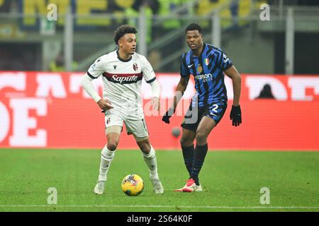 Dan Ndoye vom FC Bologna im Spiel der italienischen Serie A zwischen Inter FC und Bologna FC am 15. Januar 2025 im Stadion Giuseppe Meazza San Siro Siro in Mailand Stockfoto