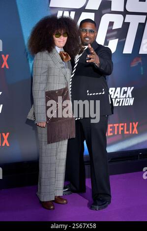 Jamie Foxx mit Tochter Annalise Bishop beim Screening des Netflix Films Back in Action im Zoo Palast. Berlin, 15.01.2025 *** Jamie Foxx mit Tochter Annalise Bishop bei der Vorführung des Netflix-Films Back in Action im Zoo Palast Berlin, 15 01 2025 Foto:XM.xBehrensx/xFuturexImagex Back 5306 Stockfoto