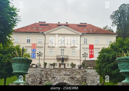 Ljubljana, Slowenien - 10. Oktober 2022: Gebäude des Internationalen Zentrums für Grafik in Ljubljana Stockfoto