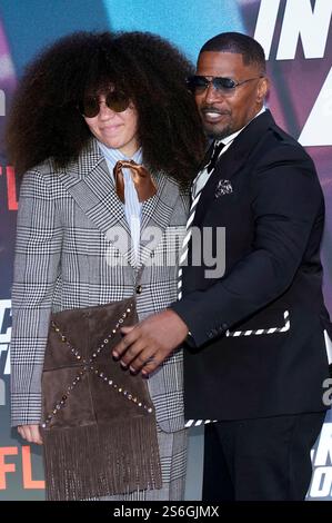 Jamie Foxx mit Tochter Annalise Bishop beim Screening des Netflix Films 'Back in Action' im Zoo Palast. Berlin, 15.01.2025 Stockfoto