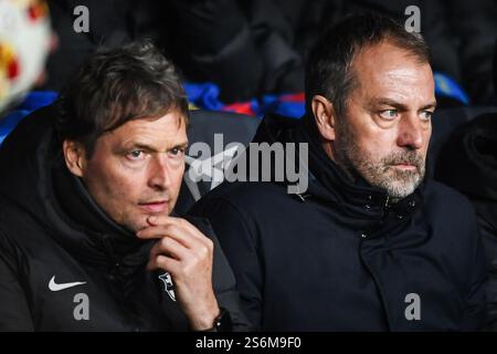 Barcelona, Espagne. Januar 2025. Marcus SORG von Barcelona und Hansi-FLICK von Barcelona während des spanischen Pokals, Copa del Rey, Achtelfinale des FC Barcelona gegen Real Betis am 15. Januar 2025 bei Estadi Olimpic Lluis Companys in Barcelona, Spanien - Foto Matthieu Mirville (Sergio Ros)/DPPI Credit: DPPI Media/Alamy Live News Stockfoto