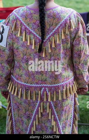 Das Kleid der Ureinwohner bei der jährlichen Tamkaliks Celebration in Wallowa, Oregon. Stockfoto