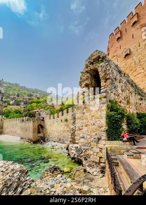 Die beeindruckenden Ruinen und Festung von Alanya, Zeugen einer reichen Geschichte an der türkischen Riviera, Alanya, Türkei Stockfoto