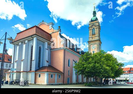 Die Georgenkirche am Markt der Stadt Eisenach in Thüringen. Stockfoto