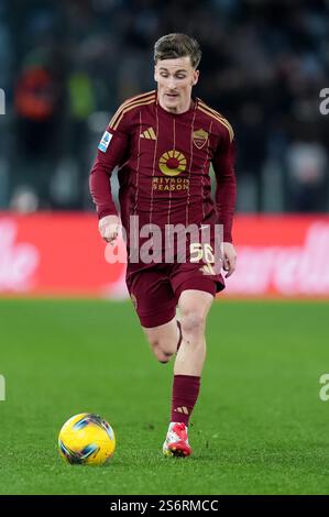 Rom, Italien. Januar 2025. Alexis Saelemaekers von AS Roma während des Spiels der Serie A Enilive zwischen AS Roma und Genua CFC am 17. Januar 2025 in Rom. Quelle: Giuseppe Maffia/Alamy Live News Stockfoto
