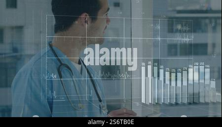 Bild der medizinischen Datenanalyse über medizinisches Fachpersonal im Krankenhaus Stockfoto Bild der medizinischen Datenanalyse über medizinisches Fachpersonal im Krankenhaus Stockfoto