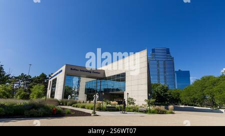 Grand Rapids, Michigan, USA – 15. August 2021: Das Gerald R. Ford Presidential Museum ist das Präsidentenmuseum und die Grabstätte von Gerald Ford Stockfoto