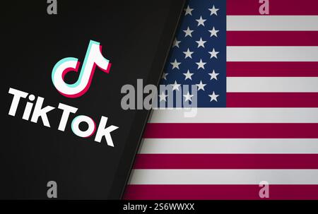 TikTok bereitet sich auf eine Abschaltung in den USA vor. Das TikTok-Logo wird auf dem iPad und die USA-Flagge im Hintergrund angezeigt Stockfoto