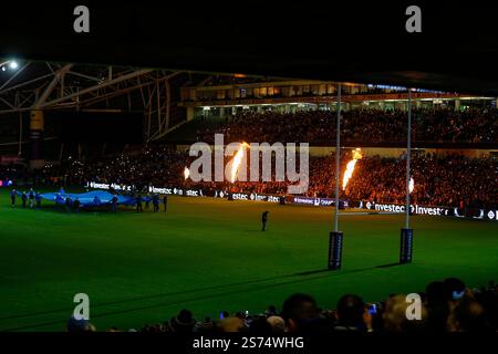 Aviva Stadium, Dublin, Irland. Januar 2025. Investec Champions Cup Rugby, Leinster gegen Bath Rugby; Pyrotechnik-Präparat: Action Plus Sports/Alamy Live News Stockfoto