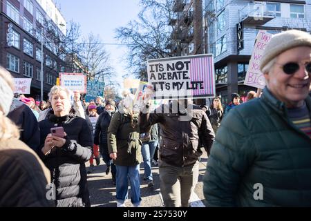 Seattle, Washington DC, USA. Seattle People's March 18th January 2025 Credit: Alex Garland/Alamy Live News Stockfoto