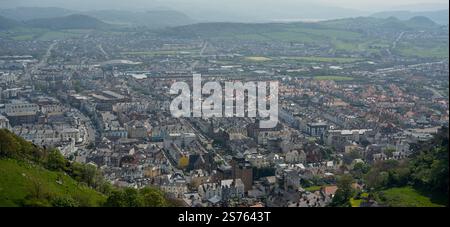 Blick von einer Seilbahn, Great Orme, über Llandudno, Wales Stockfoto