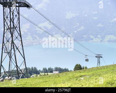 Ein Bild der Bergbahn in Beatenberg Schweiz Stockfoto