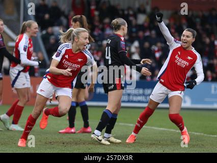 London, Großbritannien. Januar 2025. Leah Williamson von Arsenal feiert das Eröffnungstor beim Barclays FA Women's Super League Spiel zwischen Arsenal und Crystal Palace im Emirates Stadium, London am Sonntag, den 19. Januar 2025. (Foto: Jade Cahalan | MI News) Credit: MI News & Sport /Alamy Live News Stockfoto