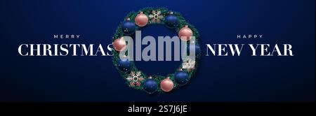 Weihnachtskranz-Banner. Weihnachtskranz aus naturalistisch aussehenden Pinienzweigen, dekoriert mit blauen und rosaroten Goldkugeln und Schneeflocken. Stock Vektor