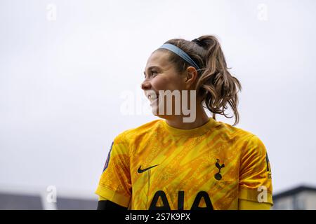 London, Großbritannien. 19. Januar 2025 Kop von Tottenham Hotspur während des Barclays Women’s Super League Spiels zwischen Tottenham Hotspur FC Women und Leicester City W.F.C. im Gaughan Group Stadium in London am 19. Januar 2025. Dieses Bild darf nur für redaktionelle Zwecke verwendet werden. Nur redaktionelle Verwendung. Quelle: Ashley Crowden/Alamy Live News Stockfoto