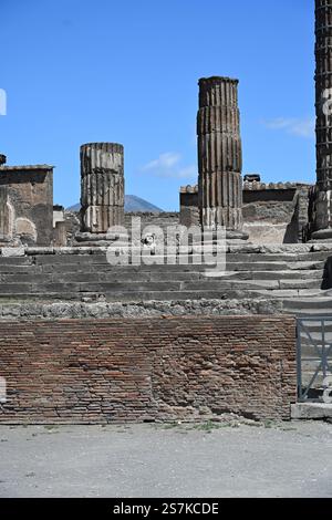 Tempio di Giove, Tempel des Jupiters im Schatten des Vesuvs, antike römische Stadt Pompeji Italien Stockfoto