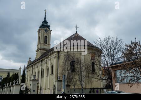 Die Geburtskirche der Heiligen Jungfrau Maria im Stadtteil Zemun in Belgrad, Serbien, im Winter Stockfoto