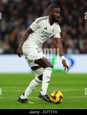 Madrid, Spanien. Januar 2025. Antonio Rudiger von Real Madrid spielte am 19. Januar 2025 im Santiago Bernabeu Stadion während des La Liga EA Sports Matches zwischen Real Madrid und UD Las Palmas. (Foto: Bagu Blanco/PRESSINPHOTO) Credit: PRESSINPHOTO SPORTS AGENCY/Alamy Live News Stockfoto