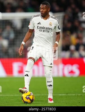 Madrid, Spanien. Januar 2025. David Alaba von Real Madrid spielte am 19. Januar 2025 im Santiago Bernabeu Stadion während des La Liga EA Sports Matches zwischen Real Madrid und UD Las Palmas. (Foto: Bagu Blanco/PRESSINPHOTO) Credit: PRESSINPHOTO SPORTS AGENCY/Alamy Live News Stockfoto
