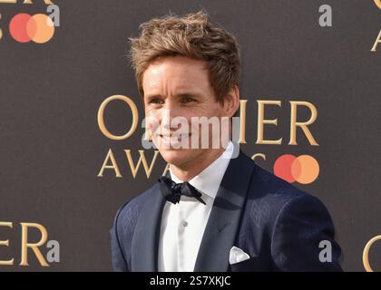 Eddie Redmayne nimmt an den Olivier Awards in der Royal Albert Hall in London, England, UK, Teil. Sonntag, 10. April 2022 Stockfoto