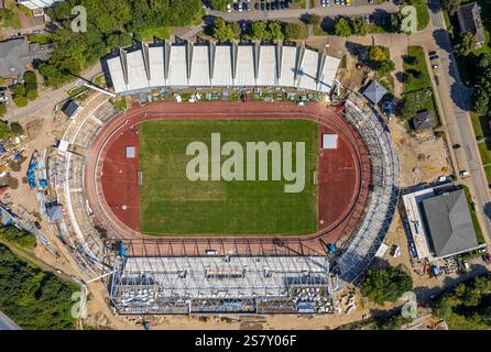 Luftaufnahme, Lohrheidestadion Fußball- und Leichtathletikstadion der SG Wattenscheid 09, Baustelle mit neuer Westtribüne, vertikaler Schuss, Leithe Stockfoto