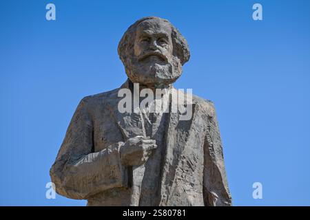 Denkmal Karl Marx, Simeonstiftplatz, Trier, Rheinland-Pfalz, Deutschland Stockfoto