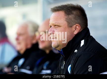 Åtvidabergs FF Trainer Roar Hansen während des Fußballspiels zwischen Åtvidabergs FF gegen Falkenbergs FF, Allsvenskan, Kopparvallen Arena, Åtvidaberg, Schweden. Stockfoto