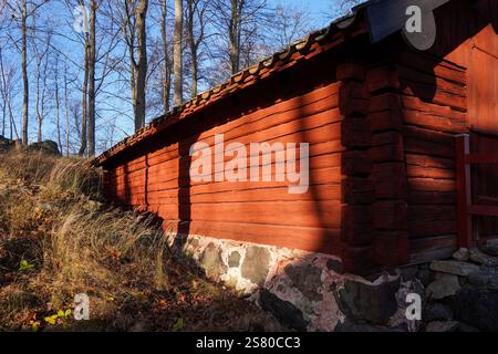 Nahaufnahme eines alten Holzgebäudes Stockfoto