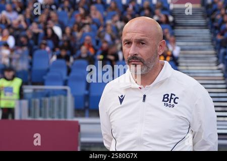 Bolognas Cheftrainer Vincenzo Italiano während des EniLive-Fußballspiels der Serie A zwischen Roma und Bologna im Olympiastadion in Rom, Italien - Sonntag, 10. November 2024 - Sport Soccer ( Foto: Alfredo Falcone/LaPresse ) Stockfoto