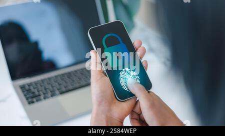 Biometrischer Fingerabdruck-Identitätsscan und Genehmigung des Geschäftsmannes, sicherer Zugang durch gültigen Fingerabdruck-Scan, Sicherheit der Unternehmenstechnologie Internet Stockfoto